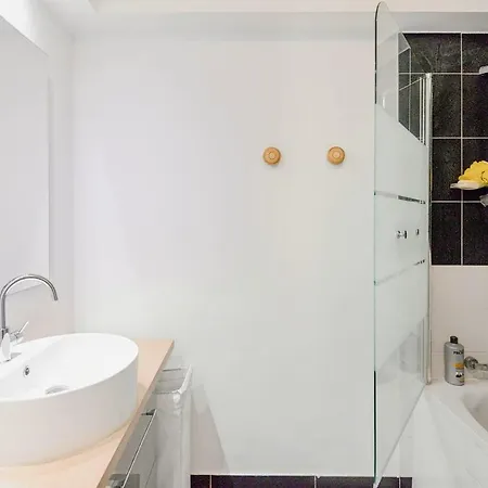 Apt In Height On The Canal View On All Апартаменты *