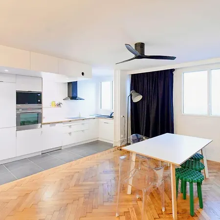 Apt In Height On The Canal View On All Апартаменты *